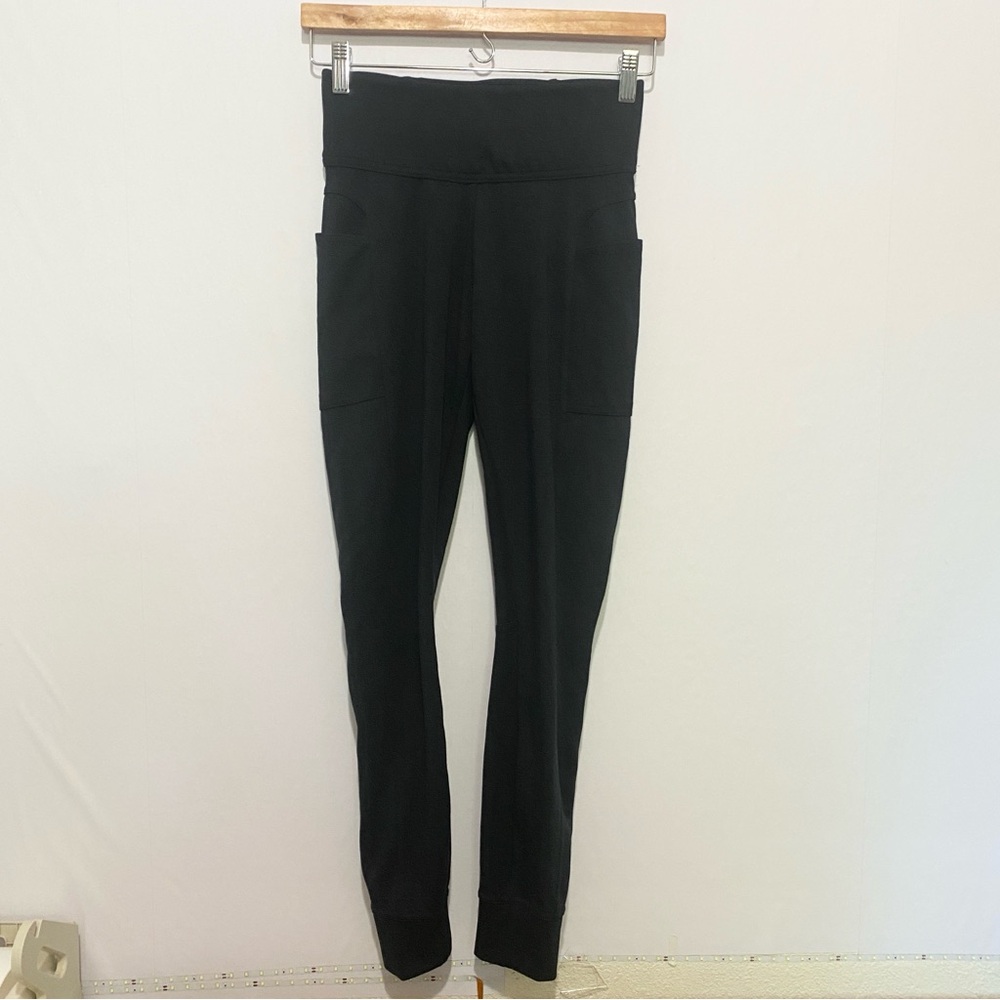 Nike Women's Leggings Small‎ Black Pockets Stretch Athletic Gym Workout yoga
